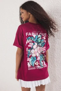 TRENDYOLMİLLA Dark Cherry Slogan and Flower Printed Oversized/Wide Pattern Knitting T-Shirt - Image 2