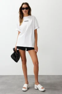 TRENDYOLMİLLA Ecru 100% Cotton Back and Front Printed Oversized/Wide Cut Knitting T-Shirt - Image 3