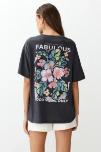 TRENDYOLMİLLA Anthracite 100% Cotton Back and Front Printed Oversized/Wide Cut Knitting T-Shirt - Image 2