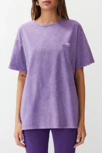 TRENDYOLMİLLA Lilac Oversized Pattern Washable Slogan and Back Printed 100% Thick Cotton Knitting T-Shirt - Image 5
