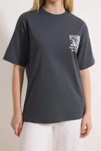 TRENDYOLMİLLA Anthracite Knitting T-Shirt - Image 3