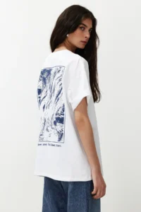 TRENDYOLMİLLA White 100% Cotton Back and Front Printed Oversized/Relaxed Cut Knitting T-Shirt