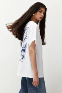 TRENDYOLMİLLA White 100% Cotton Back and Front Printed Oversized/Relaxed Cut Knitting T-Shirt - Image 2