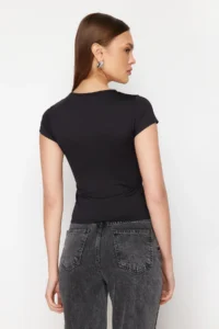 TRENDYOLMİLLA Black Polyamide Short Sleeve Crew Neck Fitted Knitting T-Shirt - Image 6