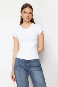 TRENDYOLMiLLA White Polyamide Short Sleeve Crew Neck Fitted Knitting T-Shirt - Image 3