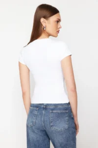 TRENDYOLMiLLA White Polyamide Short Sleeve Crew Neck Fitted Knitting T-Shirt - Image 6