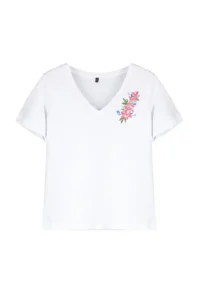 TRENDYOLMİLLA White 100% Cotton Regular/Normal Pattern Embroidered V-neck Knitting T-Shirt - Image 7