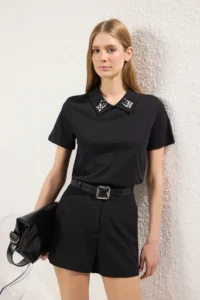 TRENDYOLMİLLA Black Thick Cotton Polo Shirt Collar Stone Detailed Regular/Normal Pattern Knitting T-Shirt - Image 2