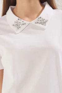 TRENDYOLMİLLA White Thick Cotton Polo Shirt Collar Stone Detailed Regular/Normal Pattern Knitting T-Shirt - Image 6