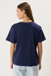 TRENDYOLMİLLA Navy Blue 100% Cotton Regular/Normal Pattern Teddy Bear Embroidered Knitting T-Shirt - Image 5