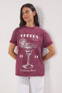 TRENDYOLMİLLA Burgundy Thick Cotton Printed Oversized/Wide Pattern Knitting T-Shirt