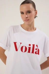 TRENDYOLMİLLA Ecru 100% Cotton Slogan Printed Oversized/Wide Cut Knitting T-Shirt