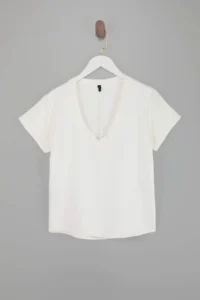 TRENDYOLMİLLA Ecru V-neck Regular/Normal Pattern Knitting T-Shirt - Image 5