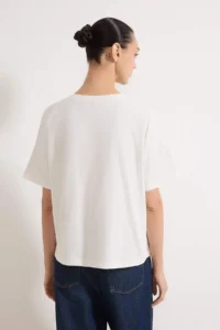 TRENDYOLMİLLA Ecru Regular/Normal Pattern Drop Sleeve Short Sleeve Embroidered Tok 100% Cotton Knitting Blouse - Image 4