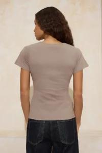 TRENDYOLMİLLA Mink relaxed/Rahat Pattern Boat Neck Short Sleeve 100% Cotton Knitting T-Shirt - Image 4