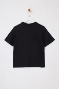 TRENDYOLMİLLA Black Regular/Normal Pattern Accessory Detailed Soild 100% Cotton Knitting T-Shirt - Image 6