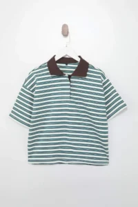 TRENDYOLMİLLA Green Striped Oversized Pattern Polo Shirt Collar Weaving Detailed Soild interlock Knitting T-Shirt - Image 5