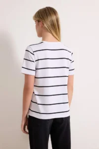 TRENDYOLMİLLA Ecru Striped Regular/Normal Pattern Short Sleeve Tok 100% Cotton Knitting T-Shirt - Image 4