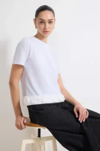 TRENDYOLMİLLA Ecru Regular/Normal Pattern Short Sleeve Accessory Detailed Tok 100% Cotton Knitting T-Shirt - Image 2