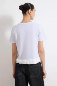 TRENDYOLMİLLA Ecru Regular/Normal Pattern Short Sleeve Accessory Detailed Tok 100% Cotton Knitting T-Shirt - Image 4