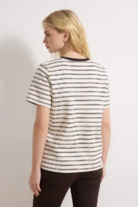 TRENDYOLMİLLA Brown Striped Regular/Normal Pattern Short Sleeve Tok interlock Knitting T-Shirt - Image 4