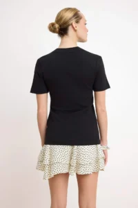 TRENDYOLMİLLA Black Fitted Short Sleeve Cotton Rib Knitting T-Shirt - Image 4