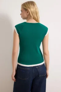 TRENDYOLMİLLA Emerald Green Printed Fitted Short Sleeve Crop Cotton Rib Knitting T-Shirt - Image 4