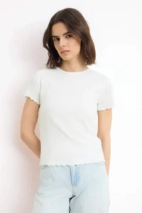 TRENDYOLMİLLA Black-Ecru Fitted Short Sleeve Ribbed Flexible Knitting T-Shirt - Image 2