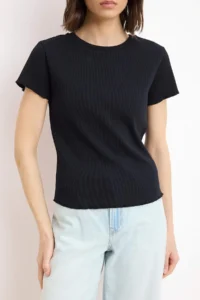 TRENDYOLMİLLA Black-Ecru Fitted Short Sleeve Ribbed Flexible Knitting T-Shirt - Image 6