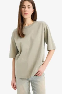 DeFacto Oversize Wide Fit Crew Neck Basic Plain Combed Cotton Short Sleeve T-Shirt - Image 4