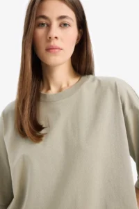 DeFacto Oversize Wide Fit Crew Neck Basic Plain Combed Cotton Short Sleeve T-Shirt - Image 5