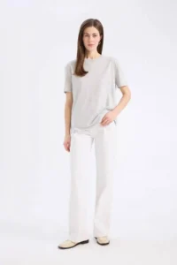 DeFacto Regular Fit Crew Neck Basic Plain Combed Cotton Short Sleeve T-Shirt - Image 2