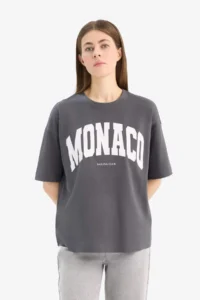 DeFacto Oversize Wide Fit Crew Neck Printed Combed Cotton Short Sleeve T-Shirt - Image 4