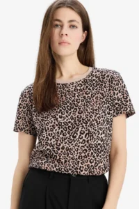 DeFacto Long Fit Crew Neck Leopard Patterned Combed Cotton Short Sleeve T-Shirt