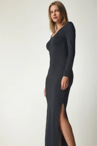 Happiness İstanbul Women Black U-Neck slit Sandy Dress - Image 4