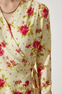 Happiness İstanbul Women's Yellow Floral Mini Wrap Chiffon Dress - Image 5