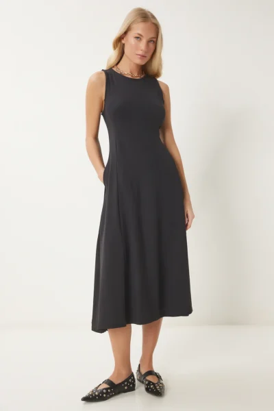 UB00329-BLACK_1