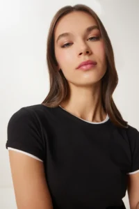 Happiness İstanbul Women's Black Bone Contrast Color Knitted T-Shirt - Image 2