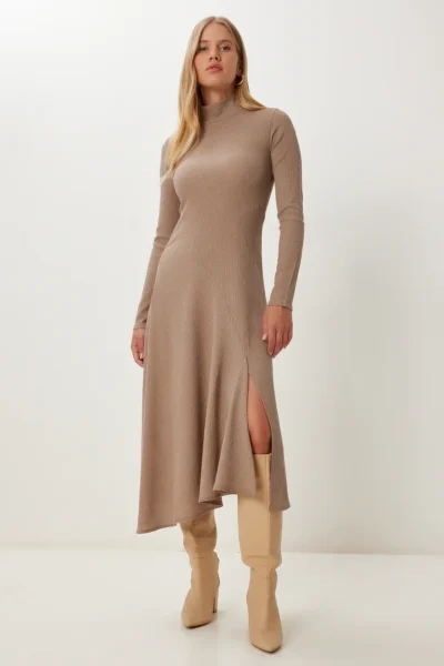 UB00413-BROWN_1