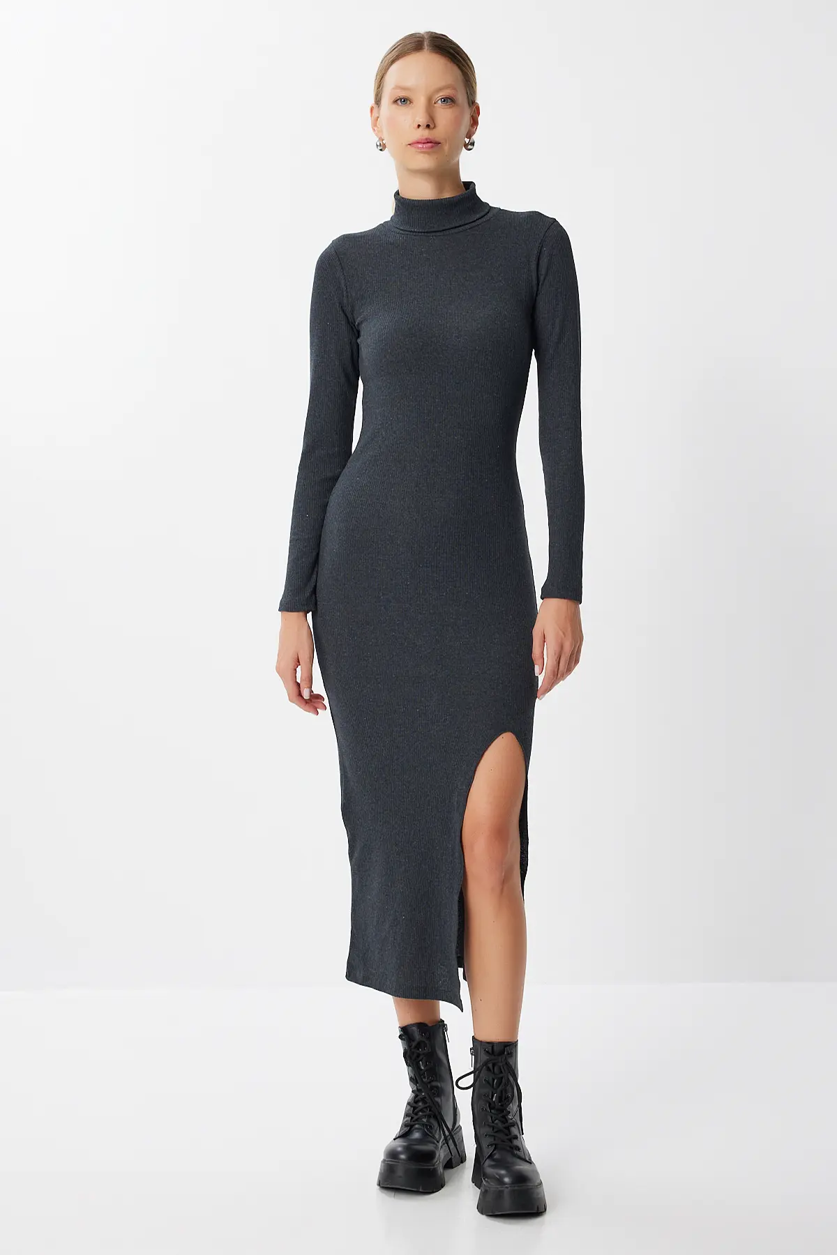 UB00478-GRAY_1