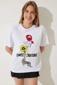 Happiness İstanbul Women White Printed Oversized Knitting T-Shirt