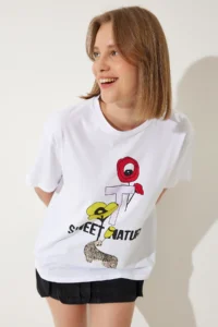 Happiness İstanbul Women White Printed Oversized Knitting T-Shirt - Image 2