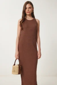 Happiness İstanbul Women's Brown Basic Ribbed Midi Knitted Dress - Image 3