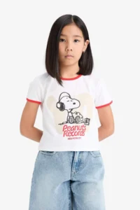 DeFacto Snoopy Oversize Wide Fit Crew Neck Back Printed Short Sleeve T-Shirt Girl Child - Image 3
