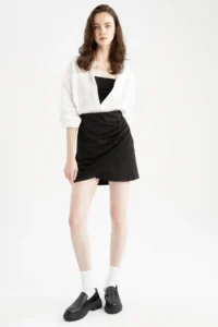 DeFacto Crepe Mini Skirt Z0973az22au - Image 2