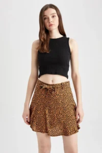 DeFacto Leopard Patterned with flywheel Mini Shorts Skirt Z1313az22au