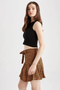 DeFacto Leopard Patterned with flywheel Mini Shorts Skirt Z1313az22au - Image 3