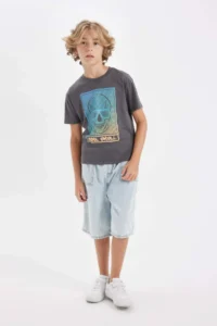 DeFacto Boy's Oversize Wide Fit Crew Neck Gradient Printed Short Sleeve T-Shirt - Image 2