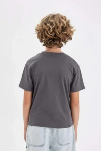 DeFacto Boy's Oversize Wide Fit Crew Neck Gradient Printed Short Sleeve T-Shirt - Image 5