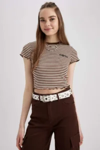 DeFacto Cool Fitted Embroidered Ribbed Short Sleeve T-Shirt - Image 4